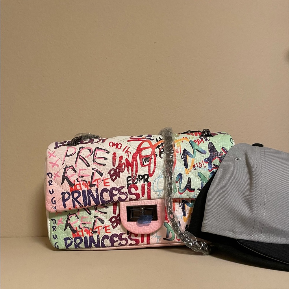 Vintage style purse